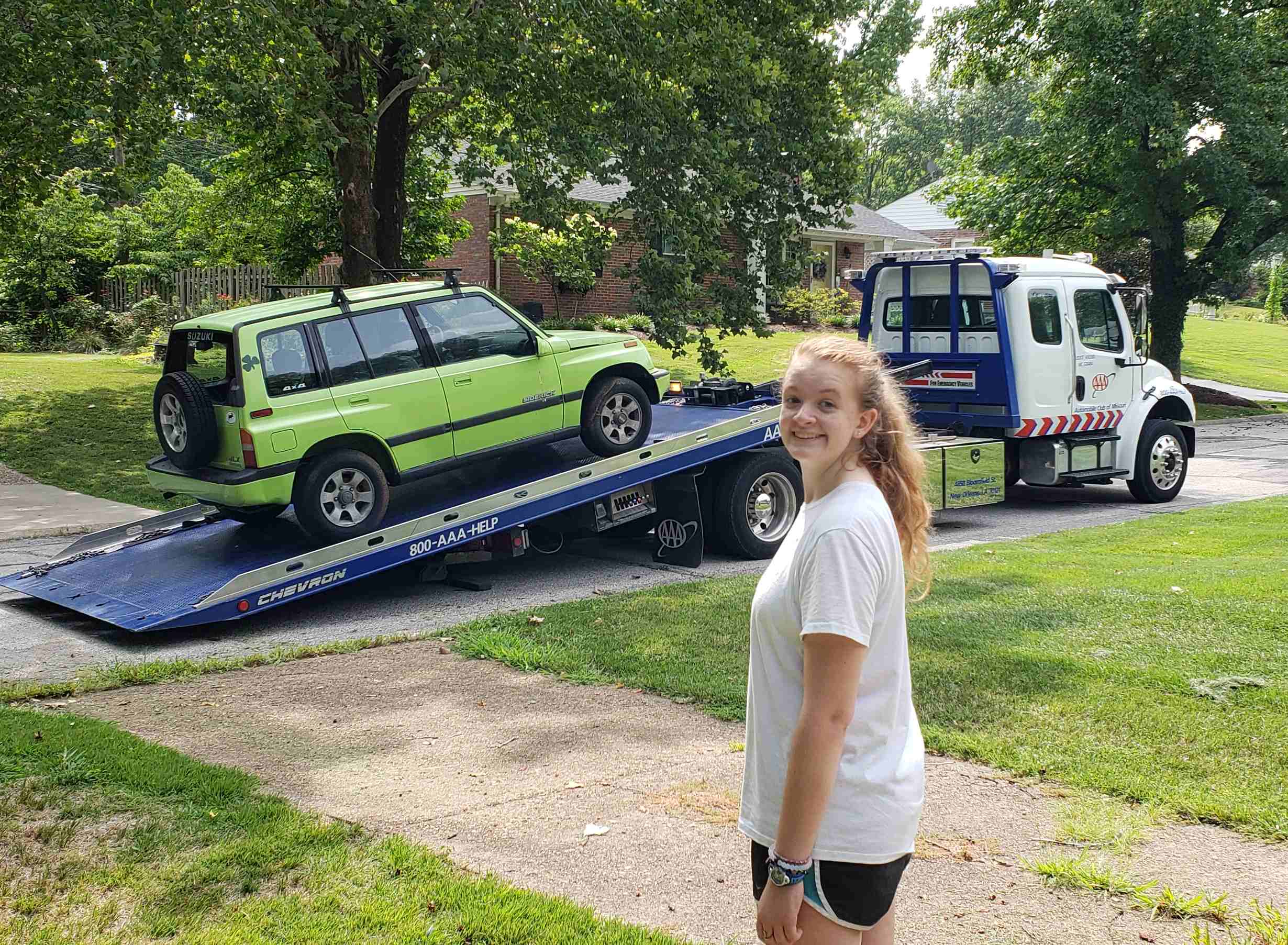 2018-08-18 Jane with Glowworm tow.jpg